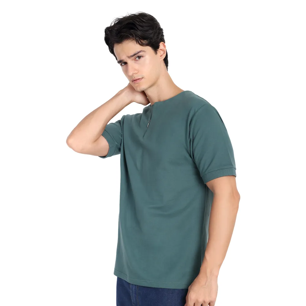 ecomm male shoot